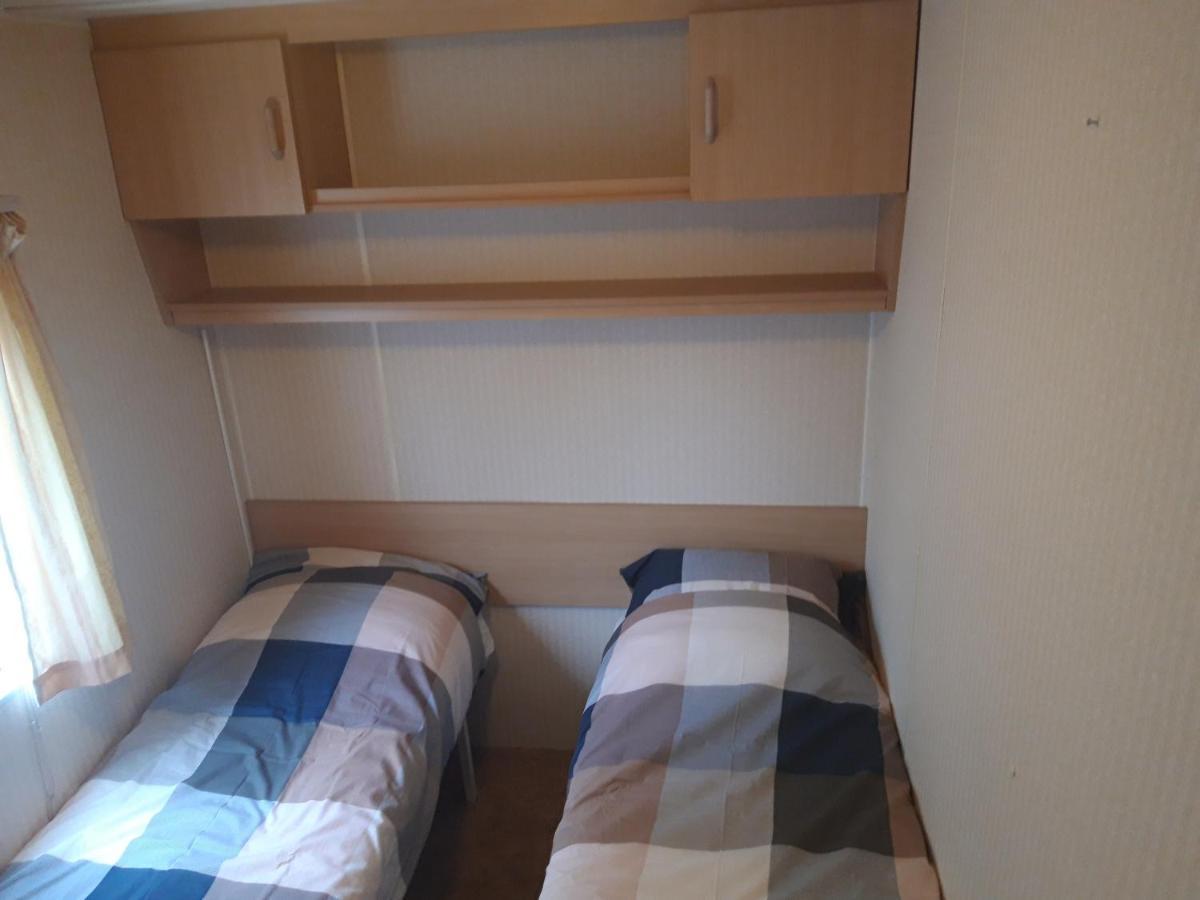 Mulder'S Vakantiehuis, Jaarplaats 108 Op Recreatiepark De Tien Heugten 슌로 외부 사진